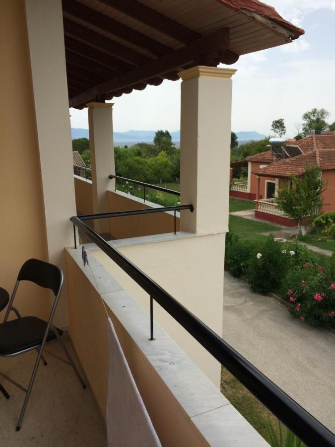 Avra Beach Apartments Lefkimmi  Ngoại thất bức ảnh