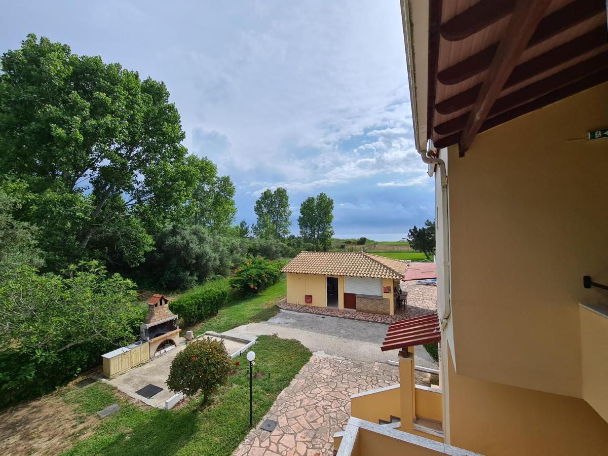 Avra Beach Apartments Lefkimmi  Ngoại thất bức ảnh
